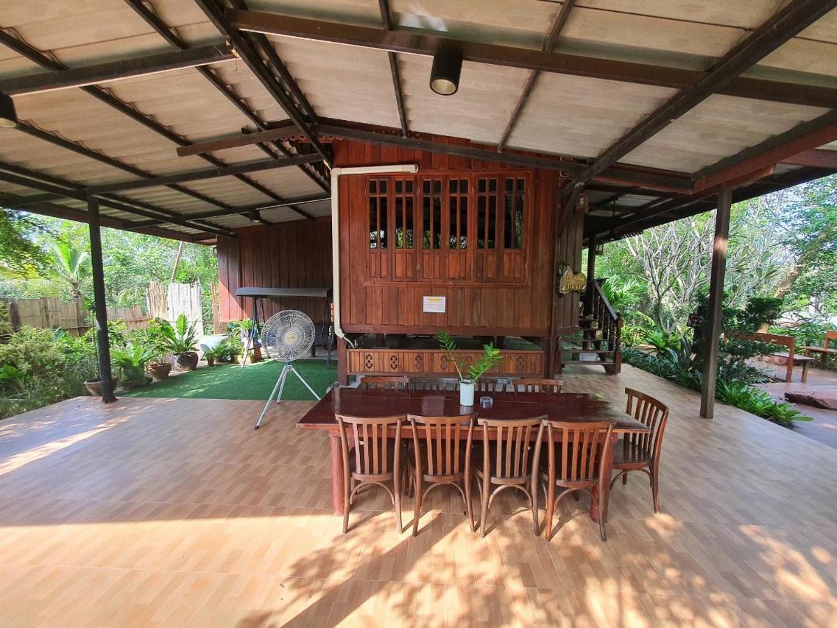 บ้านสวนในฝัน-ตลาดน้ำท่าคา Samut Songkhram Exterior photo